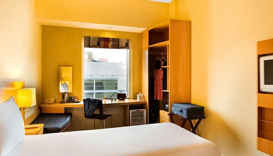 هتل آیبیس الرقه دبی